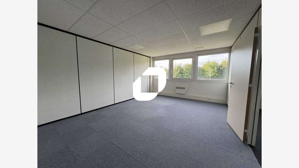 A louer Bureaux 314m² Bievres