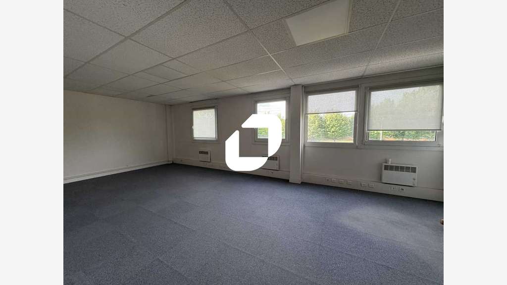 A louer Bureaux 314m² Bievres