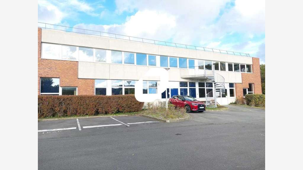 A louer Bureaux 800m² Bievres