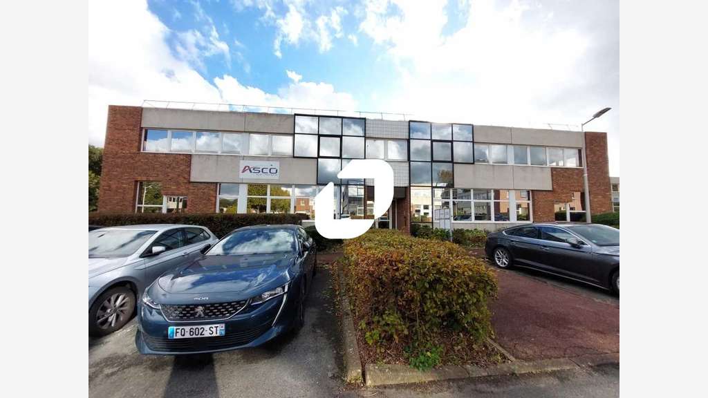 A louer Bureaux 800m² Bievres