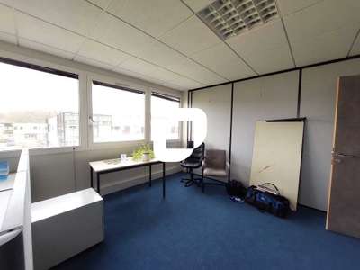 A louer Bureaux 201m² Bievres