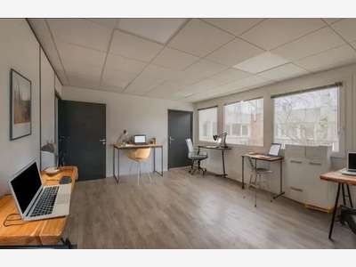 BUREAUX ÉQUIPÉS & COWORKING – route de Gisy - BIÈV