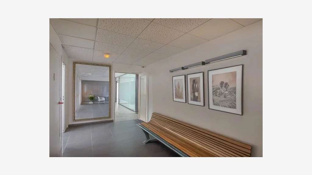 BUREAUX ÉQUIPÉS & COWORKING – route de Gisy - BIÈV