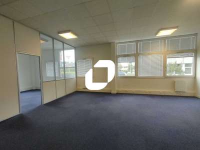 A louer Bureaux 100m² Bievres