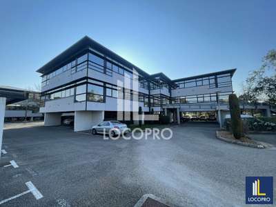 Location bureau spacieux 232m² à Biot