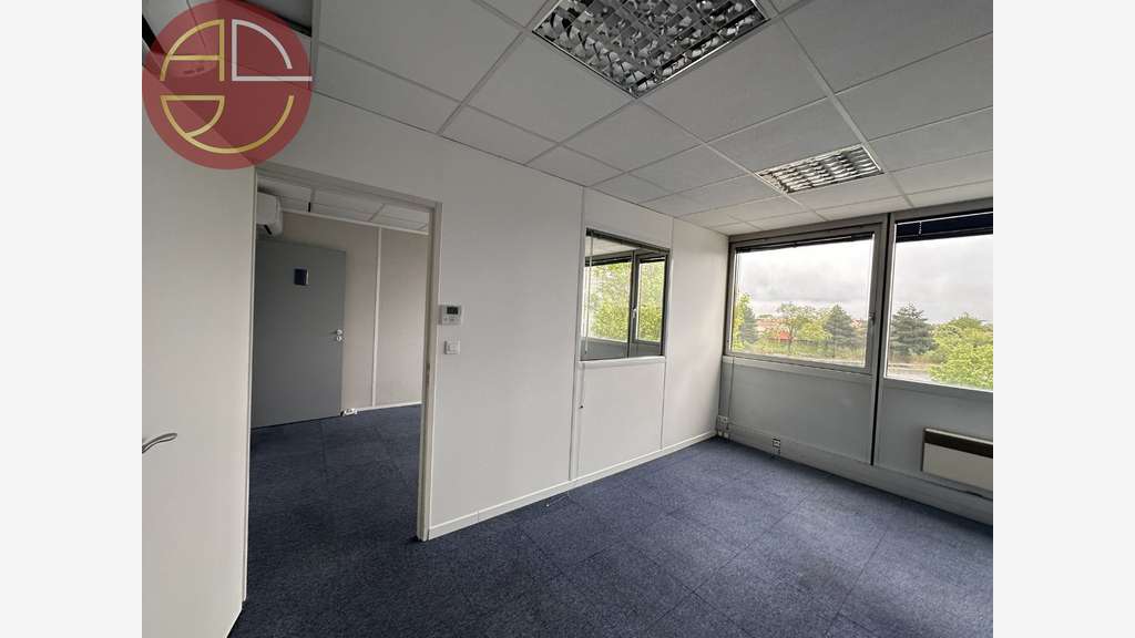 A louer bureaux bon standing 130m² R+2 à Blagnac