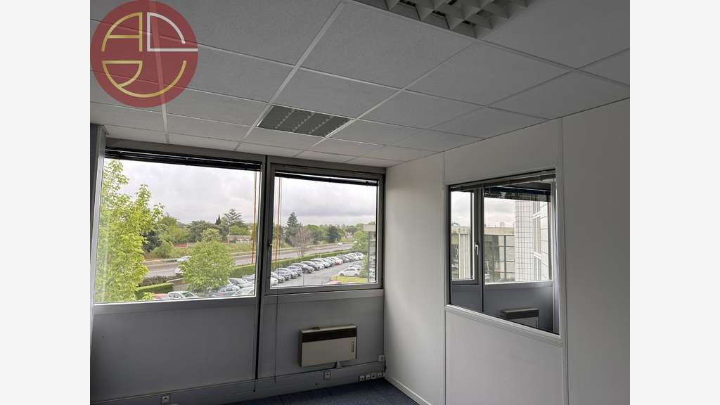 A louer bureaux bon standing 130m² R+2 à Blagnac