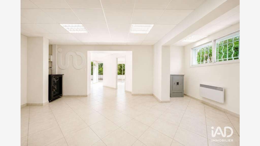 A louer local commercial 83m² Blagnac empl strat