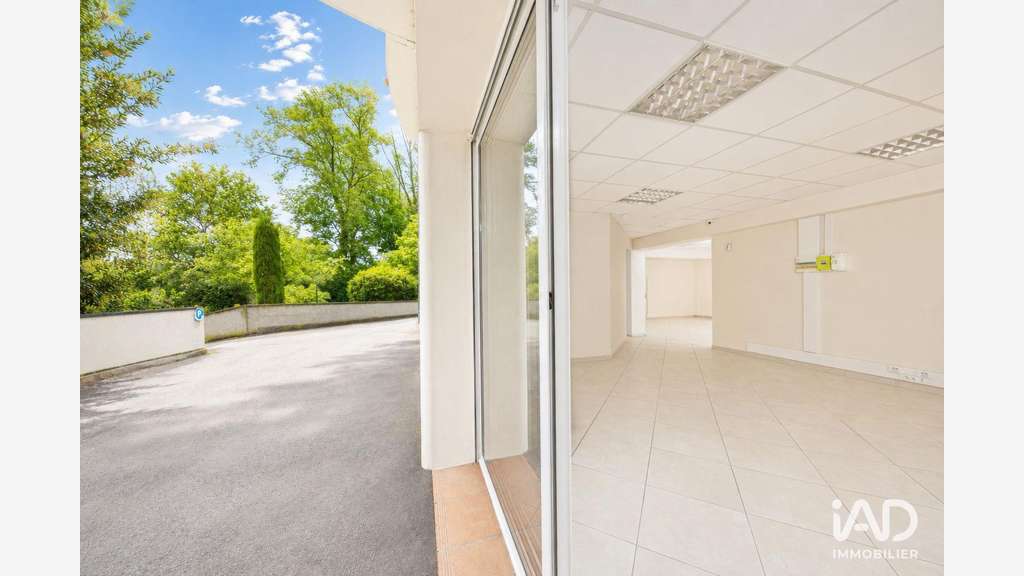 A louer local commercial 83m² Blagnac empl strat
