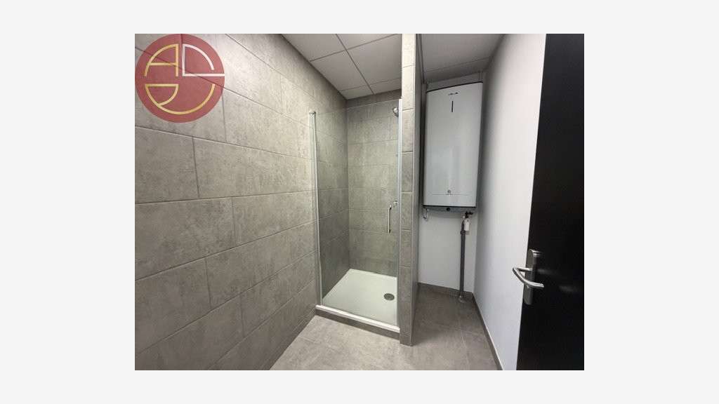 Bureaux neufs, climatisés à louer 400m² à Blagnac