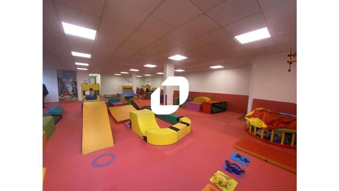 A louer Bureaux 170m² Blanquefort