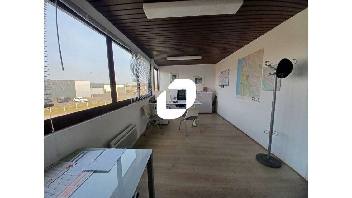 A louer Bureaux 90m² Blanquefort