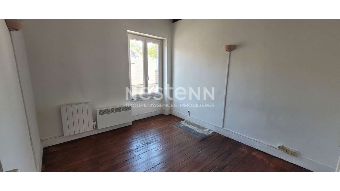 Bureaux à louer au 2 étage, bord de Loire, proche