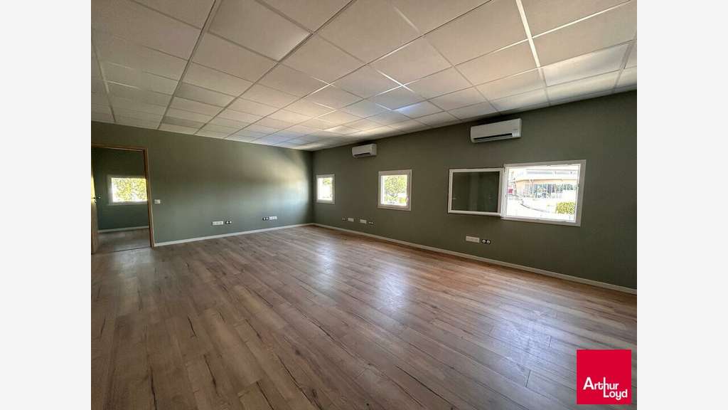 Bureaux 900m² à louer à Blois