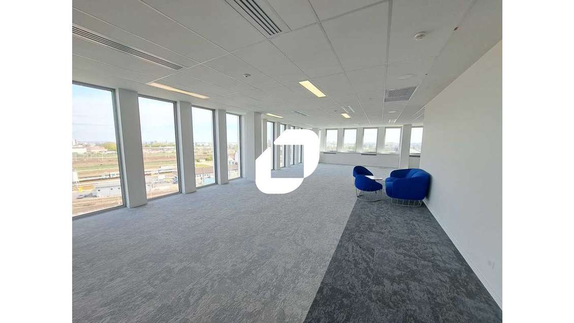 A louer Bureaux 207m² Bobigny