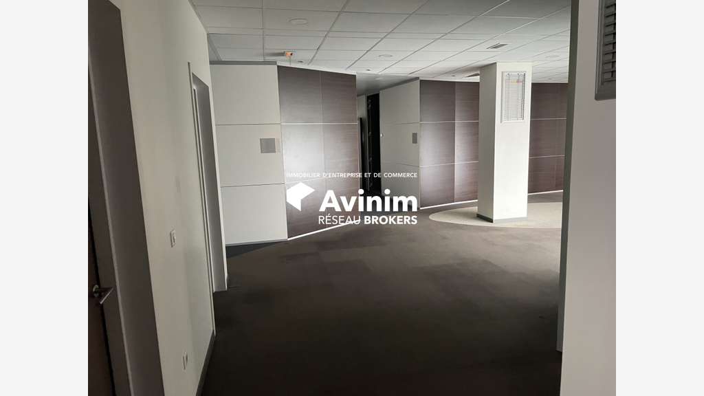 A louer plateau de bureaux ERP et PMR à Bobigny