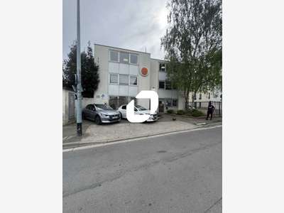 A louer Bureaux 388m² Bobigny