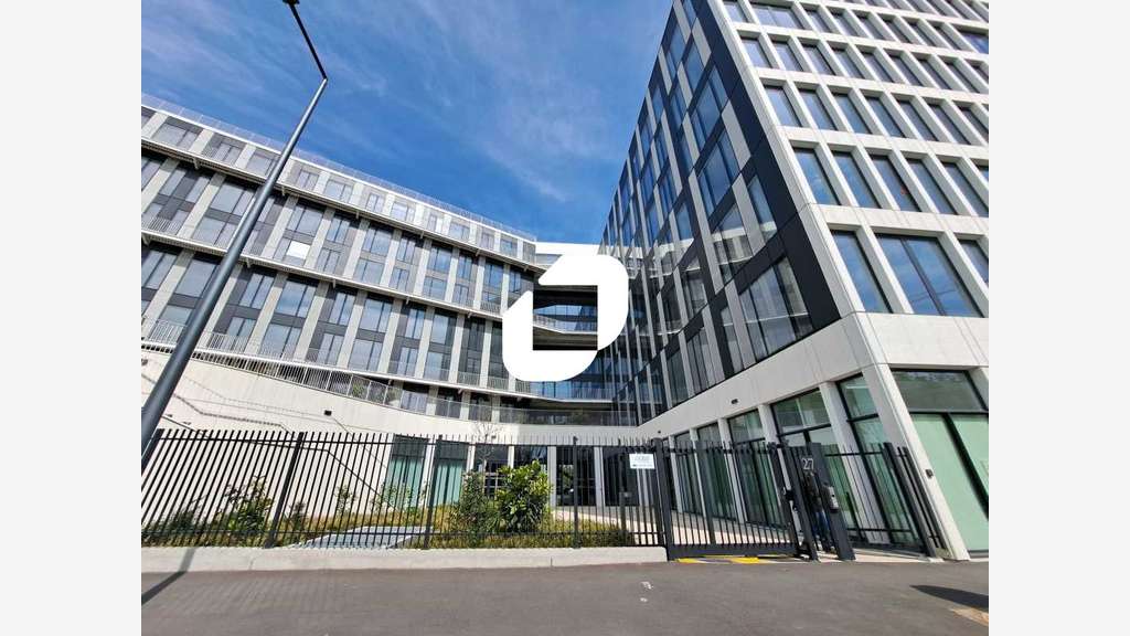 A louer Bureaux 11622m² Bobigny