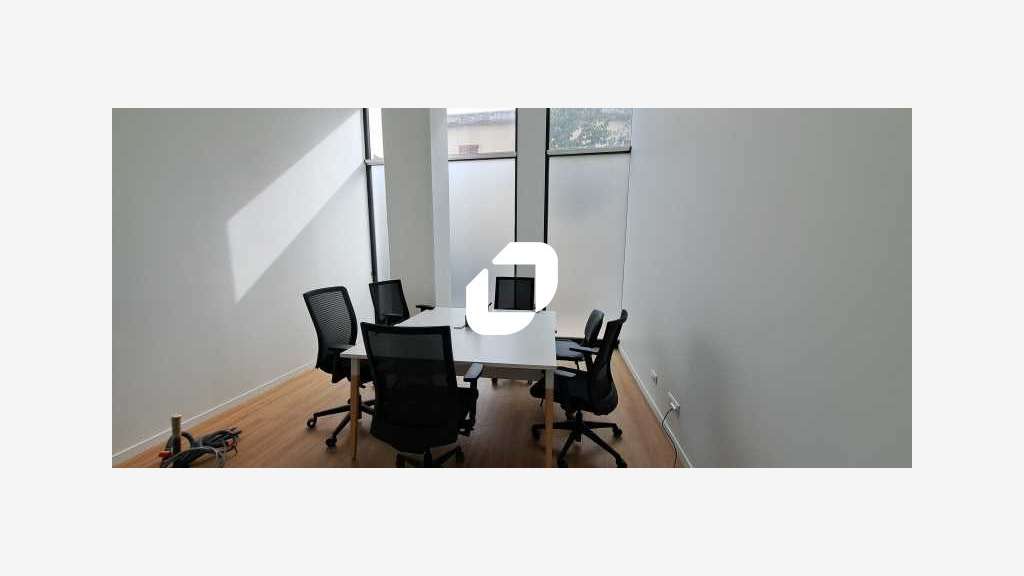 A louer Bureaux 300m² Bobigny
