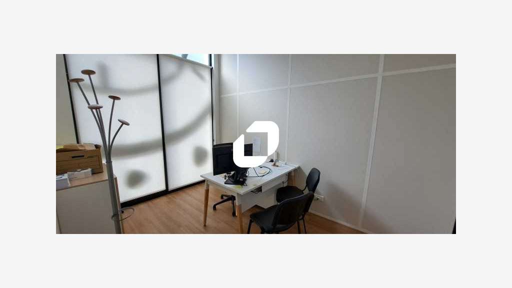 A louer Bureaux 300m² Bobigny