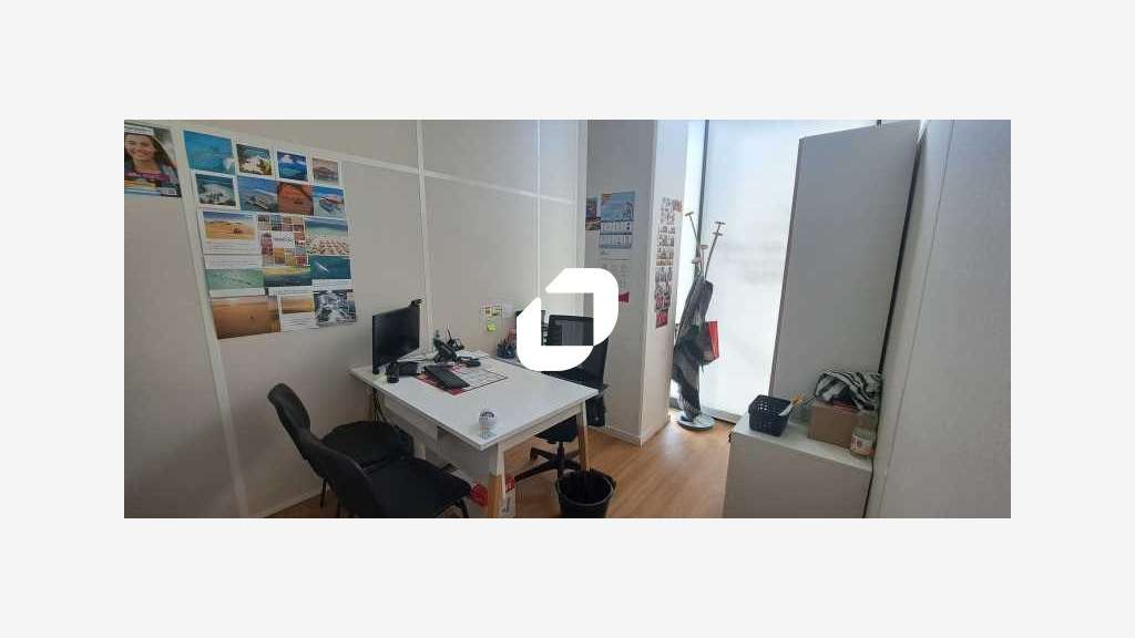 A louer Bureaux 300m² Bobigny