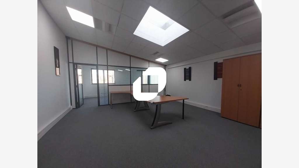 A louer Bureaux 55m² Bois d'arcy