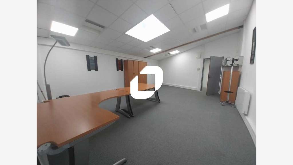 A louer Bureaux 55m² Bois d'arcy