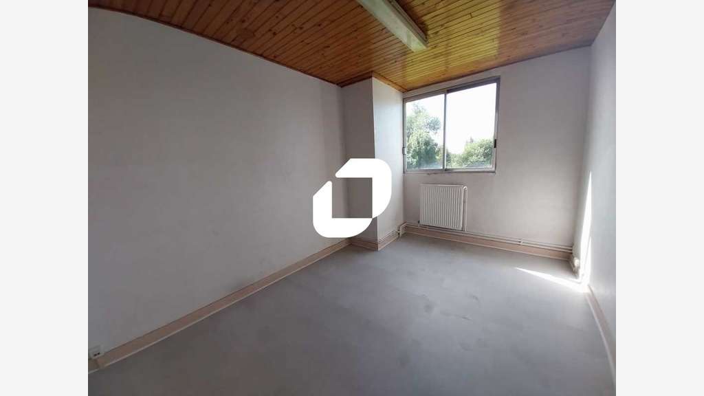 A louer Bureaux 170m² Boissy l'aillerie