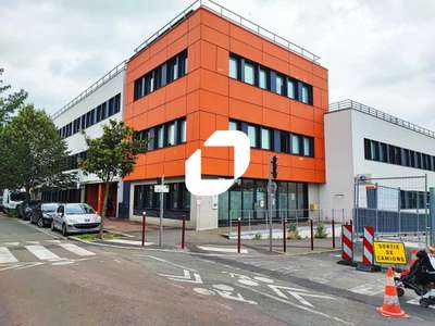 A louer Bureaux 353m² Bondy
