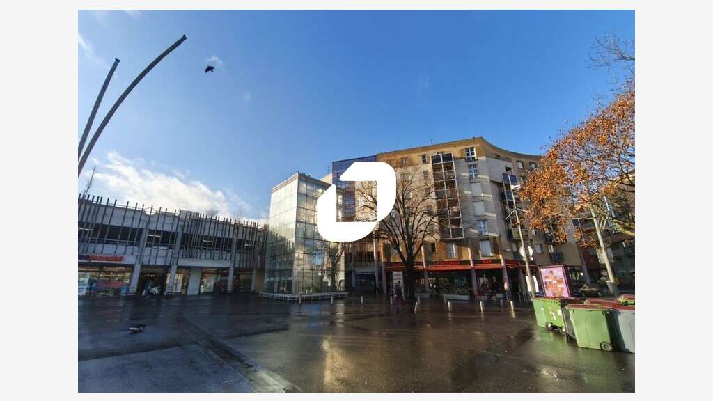 A louer Bureaux 110m² Bondy