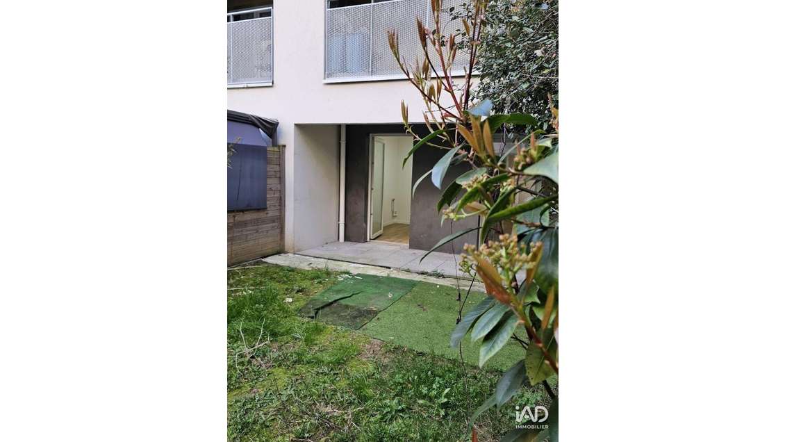 A louer bureau 9m² avec jardin Bonneuil-sur-Marne