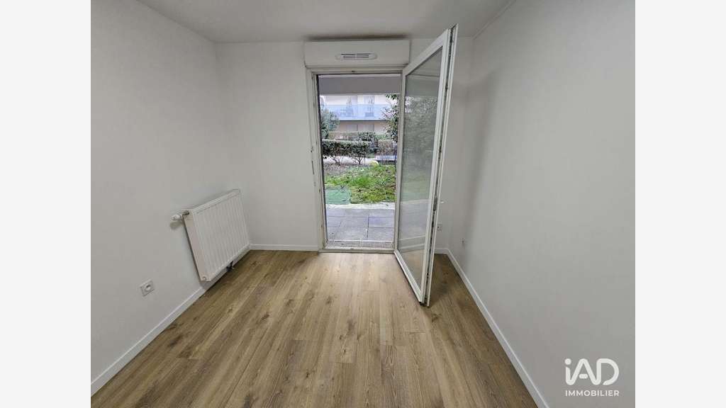 A louer bureau 9m² avec jardin Bonneuil-sur-Marne