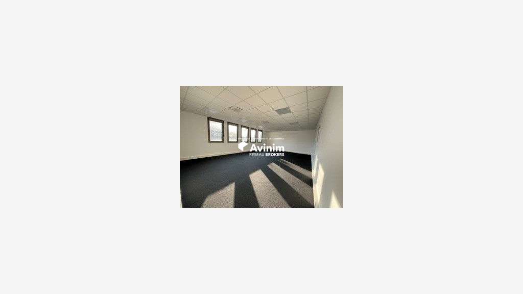 Immobilier pro 211m² à louer à Bonneuil sur Marne