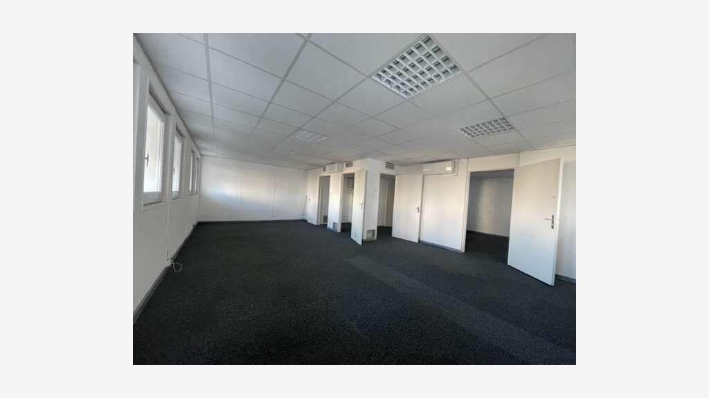 Location bureaux 77m² 13008 MARSEILLE