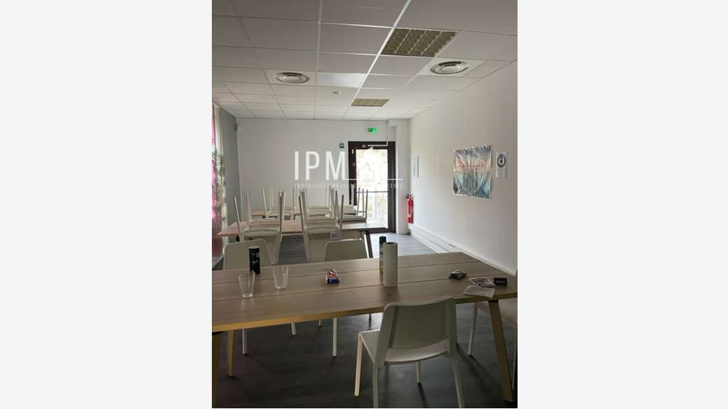 Bureaux 599m² à louer Bonneveine 13008