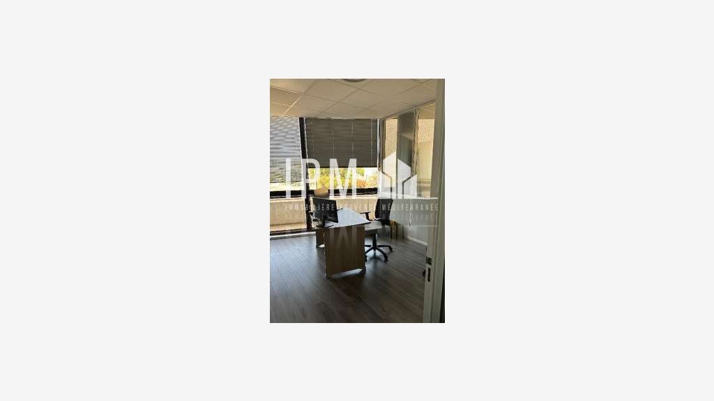 A louer bureaux 262m² R+1 Marseille 8e Bonneveine