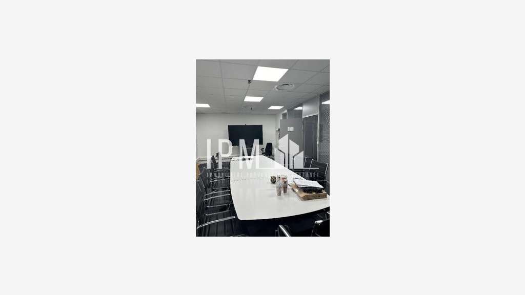 A louer bureaux 262m² R+1 Marseille 8e Bonneveine