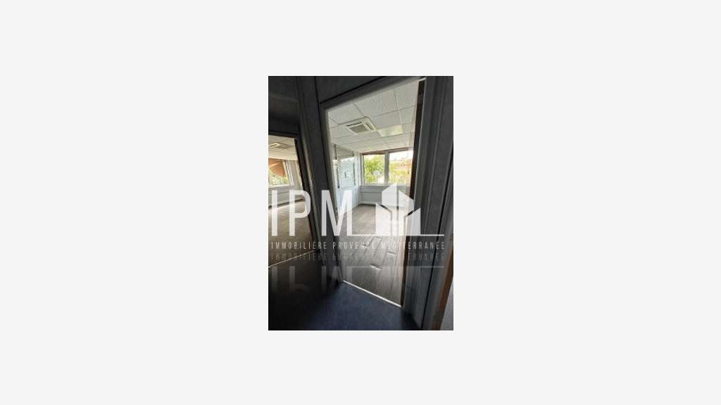 A louer bureaux 355m² 13008 Marseille Bonneveine