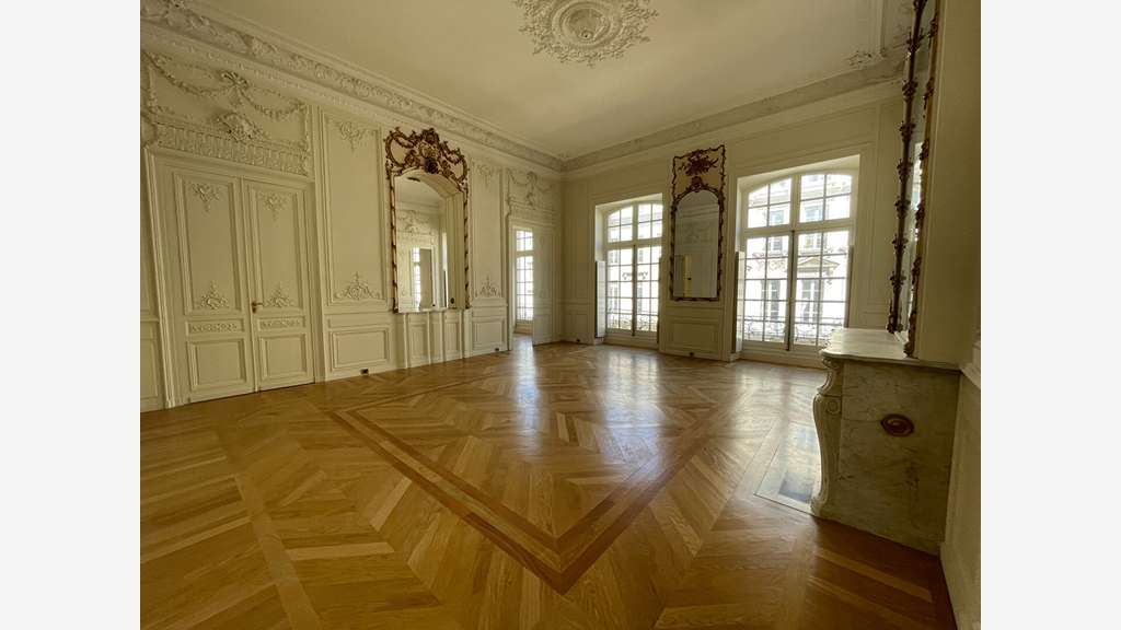 A louer bureaux de 223m² à Bordeaux Triangle d'Or
