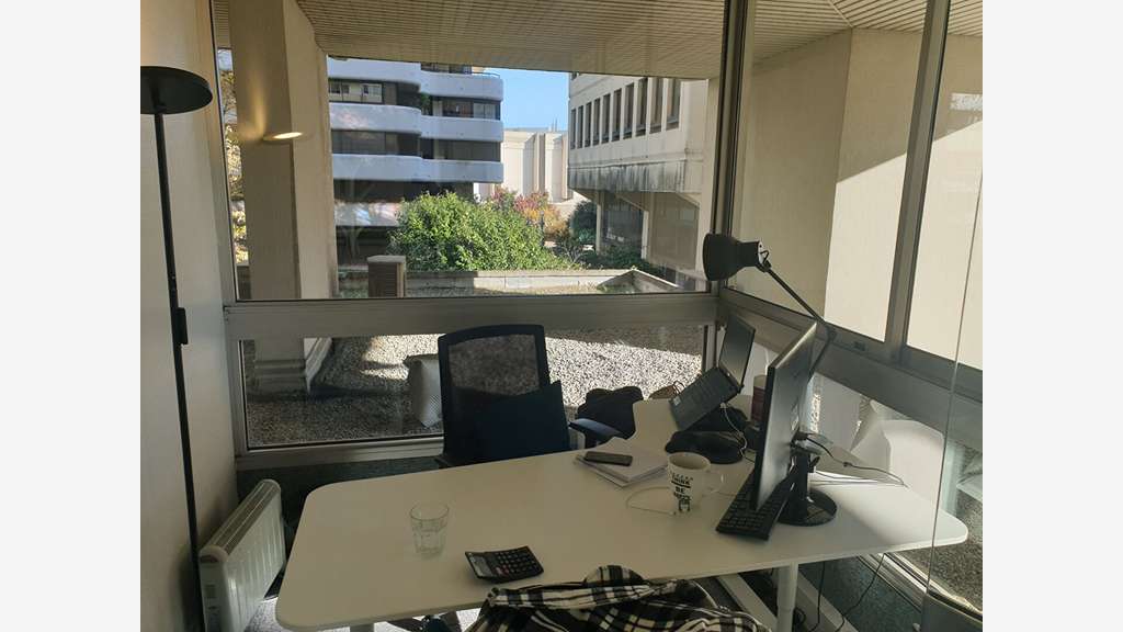 A louer bureaux 115m² R+1 à Bordeaux Mériadeck