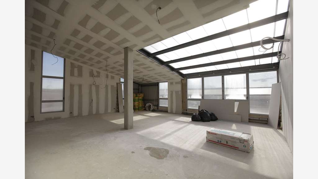 Bureaux 178m² R+5 à louer Bordeaux proche Brazza
