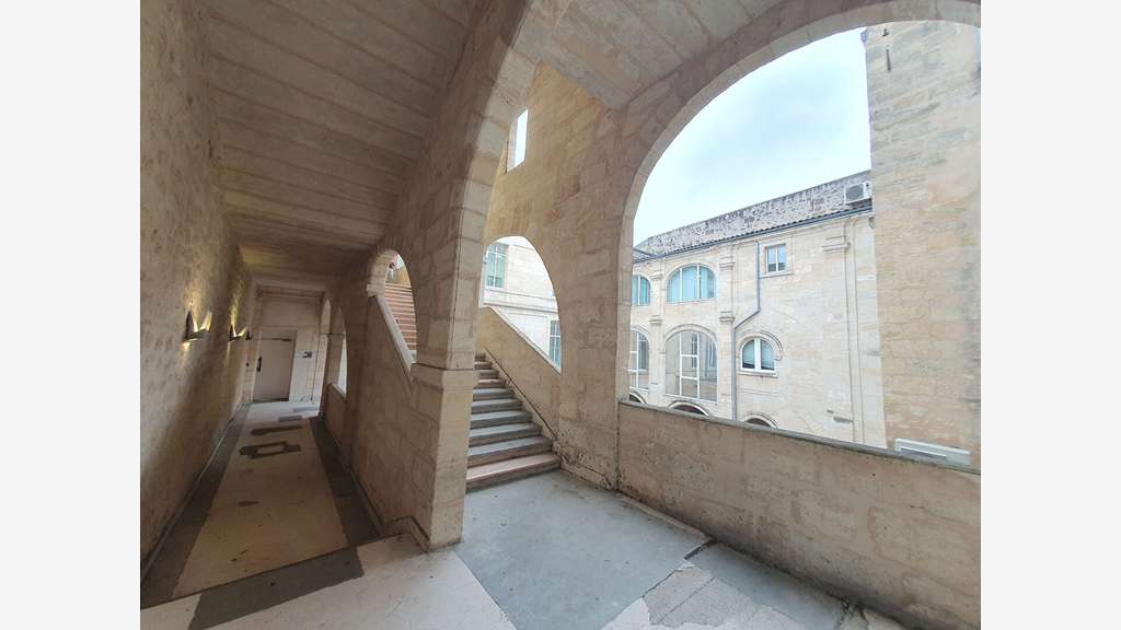 Bureaux 806m² à louer Bordeaux Quai des Chartrons