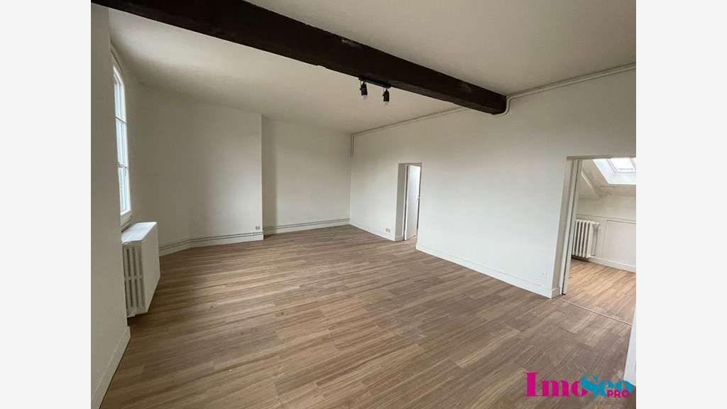 Bureaux 50m² R+4 à louer Bordeaux triangle d'or