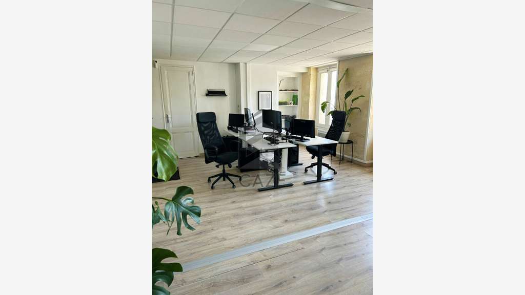 Bureaux de 92m² à louer à Bordeaux centre