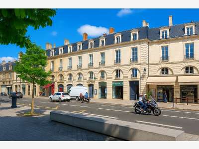 Bureaux 83m² à louer à Bordeaux Gambetta