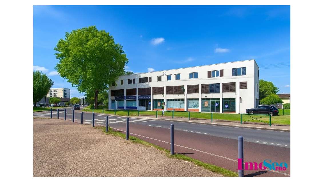 Bureaux 60m² à louer à Bordeaux Caudéran