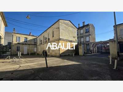Bureaux 65m² à louer à Bordeaux Sainte-Croix