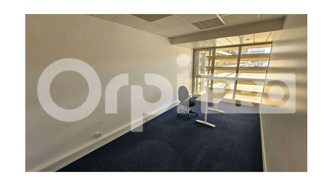 A louer bureau de 40m² à Bordeaux Chartrons