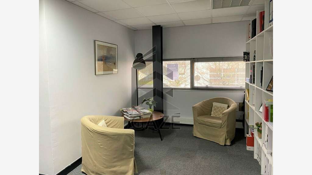 Bureaux 109m² à louer en ZFU à Lormont