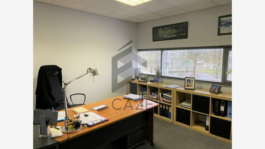 Bureaux 109m² à louer en ZFU à Lormont